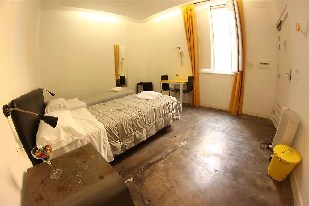 The Yellow - Hostel 罗马